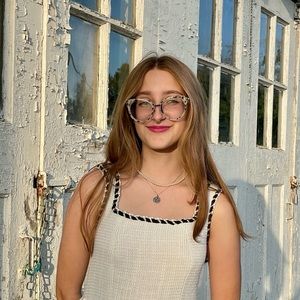 Meet your Posher, Savannah